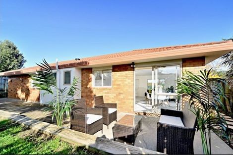 Photo of property in 8 Rebecca Rise, Weymouth, Auckland, 2103