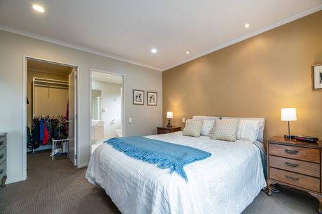 Photo of property in 30 Espalier Drive, Henderson, Auckland, 0612