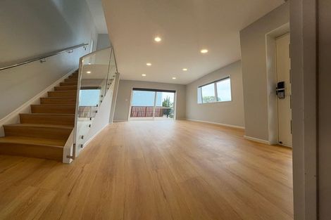 Photo of property in 36c Staveley Avenue, Mount Roskill, Auckland, 1041