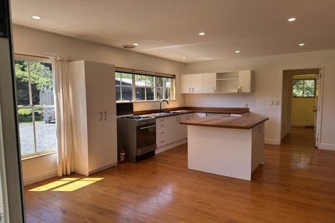 Photo of property in 98 Rahui Road, Otaki, 5512