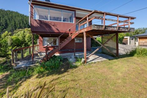 Photo of property in 308 Port Underwood Road, Whatamango Bay, Picton, 7281