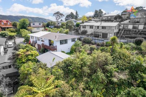 Photo of property in 96b Lord Street, Stokes Valley, Lower Hutt, 5019