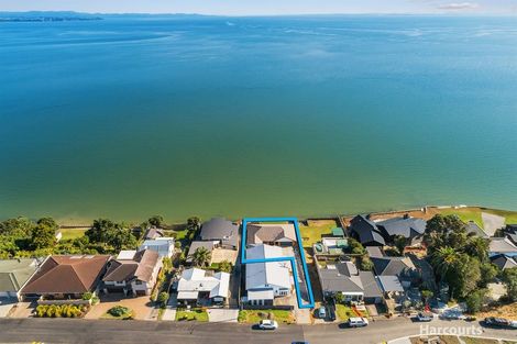 Photo of property in 30a Crispe Road, Clarks Beach, 2122