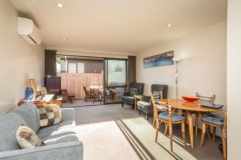 Photo of property in 1/82 Packe Street, Edgeware, Christchurch, 8013