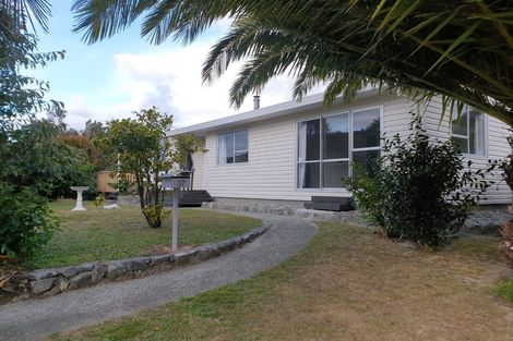 Photo of property in 37 Latitude Close, Whitby, Porirua, 5024