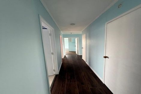 Photo of property in 3/1 Rebecca Rise, Weymouth, Auckland, 2103