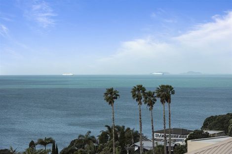 Photo of property in 35a Gulf View Road, Murrays Bay, Auckland, 0630