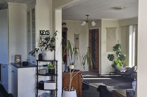 Photo of property in 4 Ropata Street, Hawera, 4610