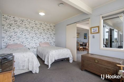 Photo of property in 126 Seaforth Road, Waihi Beach, 3611