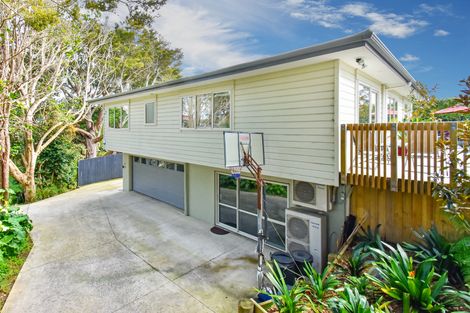 Photo of property in 2/11 Collie Street, Hillpark, Auckland, 2102