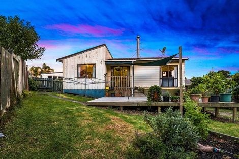 Photo of property in 59 Anich Road, Massey, Auckland, 0614