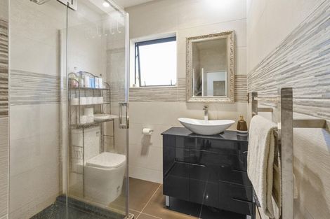 Photo of property in 37 Saint Maroun Rise, The Gardens, Auckland, 2105