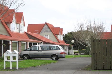 Photo of property in 22 Arawa Street, Welbourn, New Plymouth, 4312