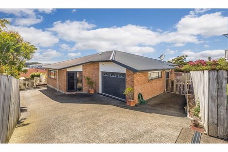 Photo of property in 15c Rishworth Avenue, Stanmore Bay, Whangaparaoa, 0932