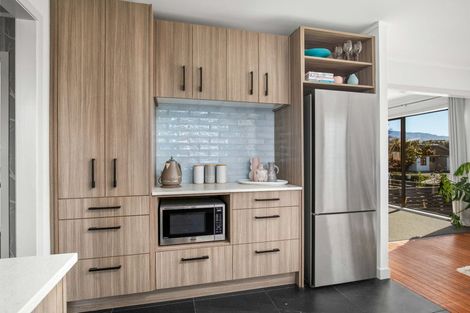 Photo of property in 10 Waenga Drive, Cromwell, 9310