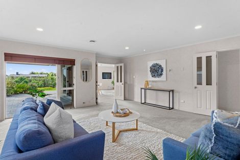 Photo of property in 73 Oriental Parade, Papamoa Beach, Papamoa, 3118