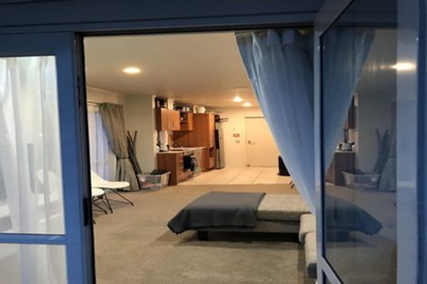 Photo of property in The Grand Apartments, 1d/4 Kell Drive, Albany, Auckland, 0632