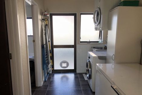 Photo of property in 75 Moore Street, Leamington, Cambridge, 3432