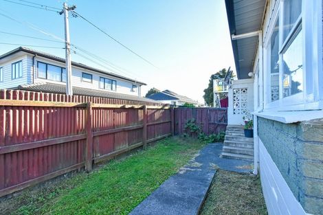 Photo of property in 5/87 Wallace Road, Papatoetoe, Auckland, 2025