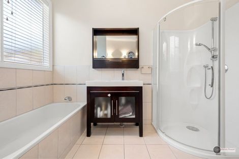 Photo of property in 44 Manuka Street, Stokes Valley, Lower Hutt, 5019