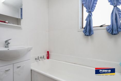 Photo of property in 2/2 Sharland Avenue, Manurewa, Auckland, 2102