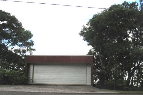 Photo of property in 29 Takahe Road, Titirangi, Auckland, 0604