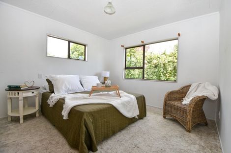 Photo of property in 15 Philip Street, Carterton, 5713