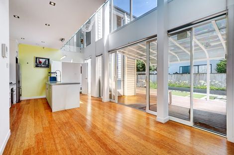 Photo of property in 84a Aroha Avenue, Sandringham, Auckland, 1025