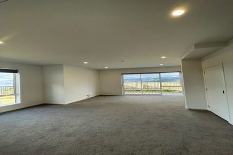 Photo of property in 6/30 Adventure Drive, Whitby, Porirua, 5024