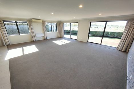 Photo of property in 16 Tennille Street, Flagstaff, Hamilton, 3210