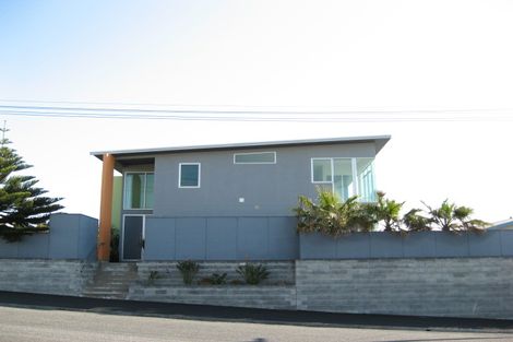 Photo of property in 6 Beach Street, Fitzroy, New Plymouth, 4312