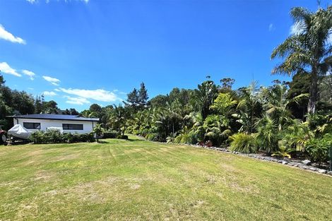 Photo of property in 807 Matarangi Drive, Matarangi, Whitianga, 3592