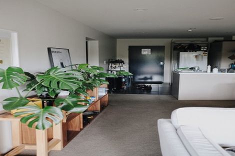 Photo of property in 2b/6 Piwakawaka Street, Eden Terrace, Auckland, 1010