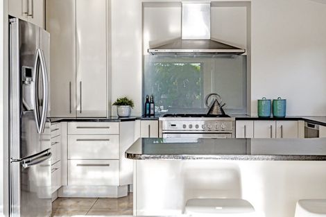 Photo of property in 8a The Rise, Saint Heliers, Auckland, 1071