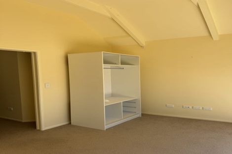 Photo of property in 83 Fernhill Way, Oteha, Auckland, 0632
