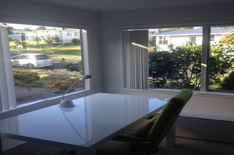 Photo of property in 37 Larne Avenue, Pakuranga Heights, Auckland, 2010