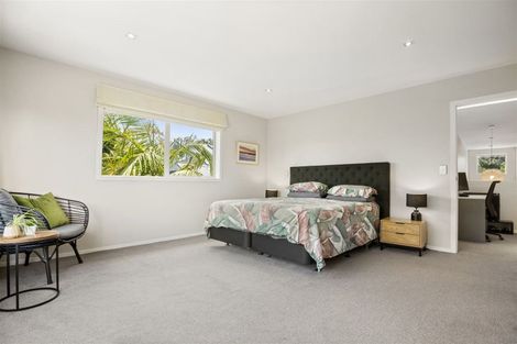Photo of property in 26 Roseberry Avenue, Birkenhead, Auckland, 0626