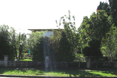 Photo of property in 1/6 Yeovil Road, Te Atatu Peninsula, Auckland, 0610