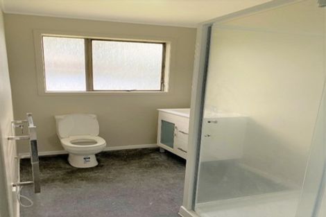 Photo of property in 2 Matua Place, Clendon Park, Auckland, 2103