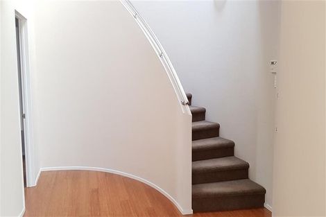 Photo of property in 84 Clovelly Road, Bucklands Beach, Auckland, 2012