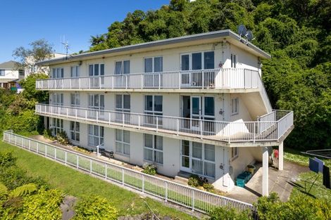 Photo of property in 4/31 Homebush Road, Khandallah, Wellington, 6035