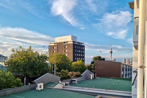 Photo of property in 2f/160 Symonds Street, Eden Terrace, Auckland, 1010
