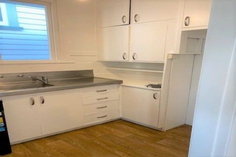 Photo of property in 43 Belvedere Road, Hataitai, Wellington, 6021