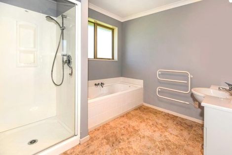 Photo of property in 8b Kowhai Drive, Darfield, 7510