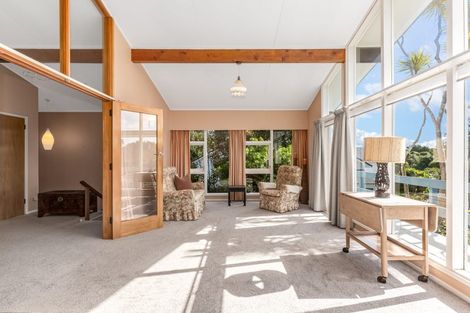 Photo of property in 20 Puriri Street, Eastbourne, Lower Hutt, 5013