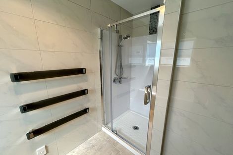 Photo of property in 2/48 Seabrook Avenue, New Lynn, Auckland, 0600