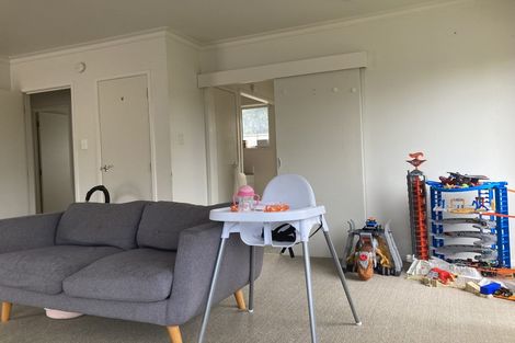 Photo of property in 5/28 Uxbridge Road, Mellons Bay, Auckland, 2014