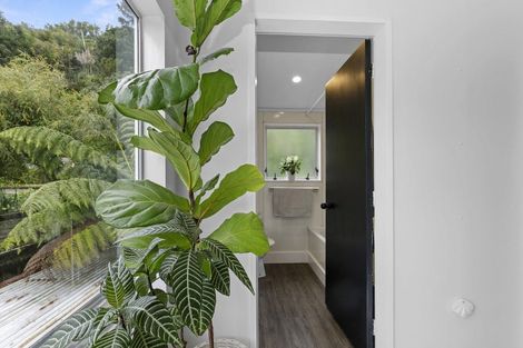 Photo of property in 18a Kingsley Street, Stokes Valley, Lower Hutt, 5019