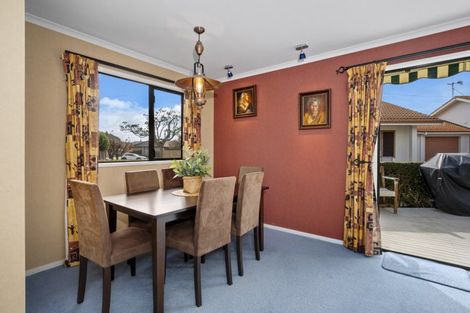 Photo of property in Cotswold Court, 16/8 Cheyne Road, Pyes Pa, Tauranga, 3112
