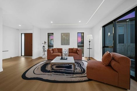 Photo of property in 26b Henriette Place, Totara Park, Auckland, 2576